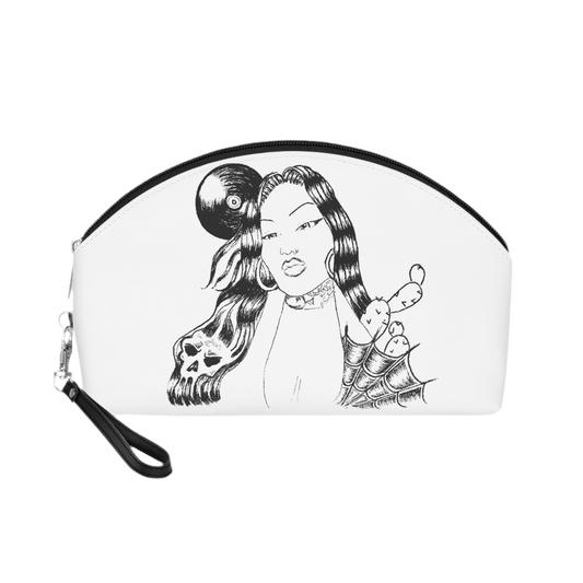 Eva Noxious makeup bag / white